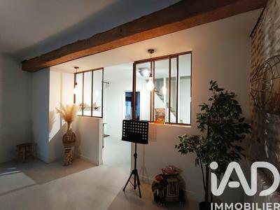 Maison - 342 m² - 10 pièces