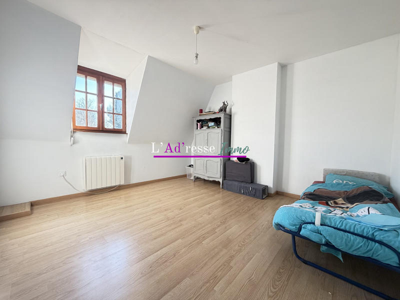 Maison - 180 m² - 6 pièces