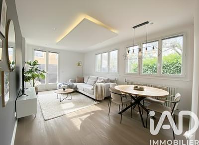 Maison - 90 m² - 6 pièces