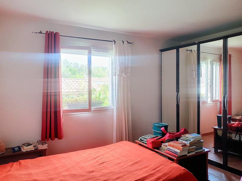 Villa - 121 m² - 6 pièces