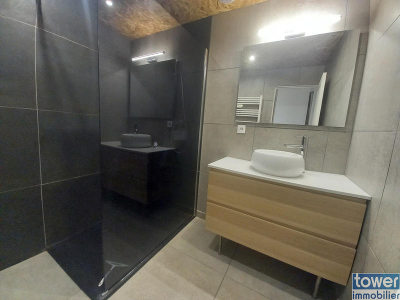 Maison de village - 95 m² - 4 pièces