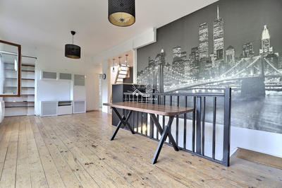 Appartement - 102 m² - 5 pièces