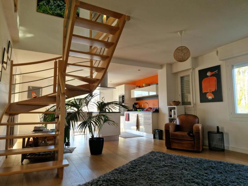 Maison - 147 m² - 5 pièces