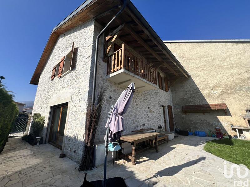 Maison - 166 m² - 4 pièces