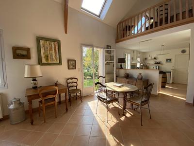 Maison - 160 m² - 6 pièces