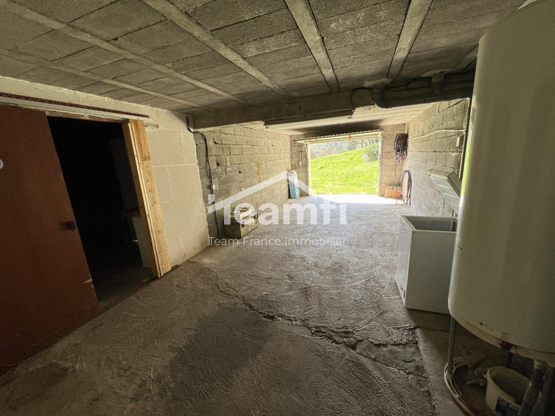 Maison traditionnelle - 134 m² - 5 pièces