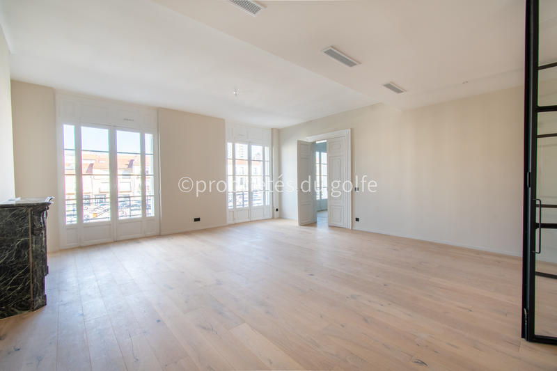 Appartement - 139 m² - 3 pièces