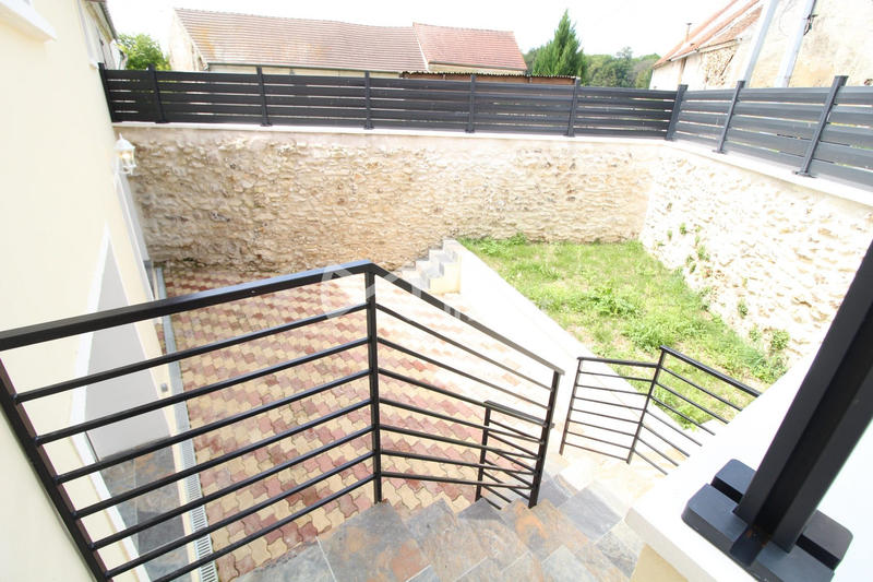 Maison - 158 m² - 7 pièces