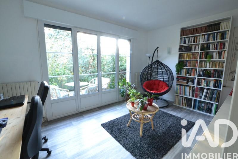 Maison - 200 m² - 9 pièces