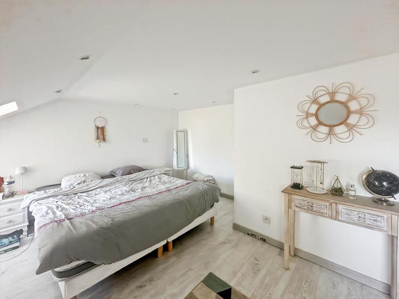 Maison - 83 m² - 5 pièces