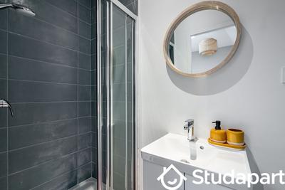 Chambre - 192 m² - 1 pièce