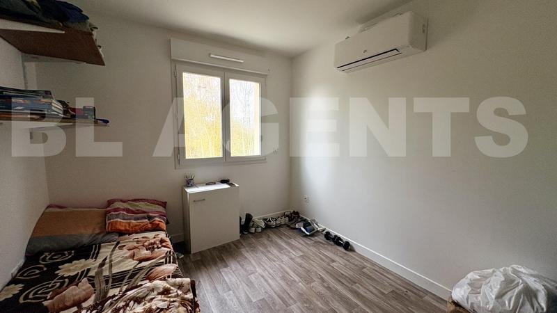 Maison traditionnelle - 88 m² - 5 pièces