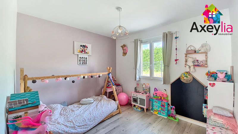 Maison - 101 m² - 5 pièces