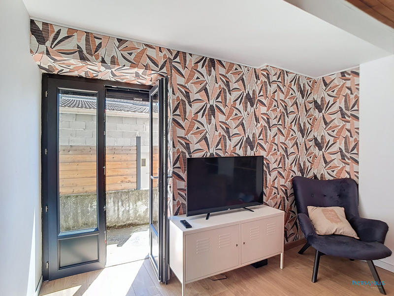 Maison - 99 m² - 5 pièces