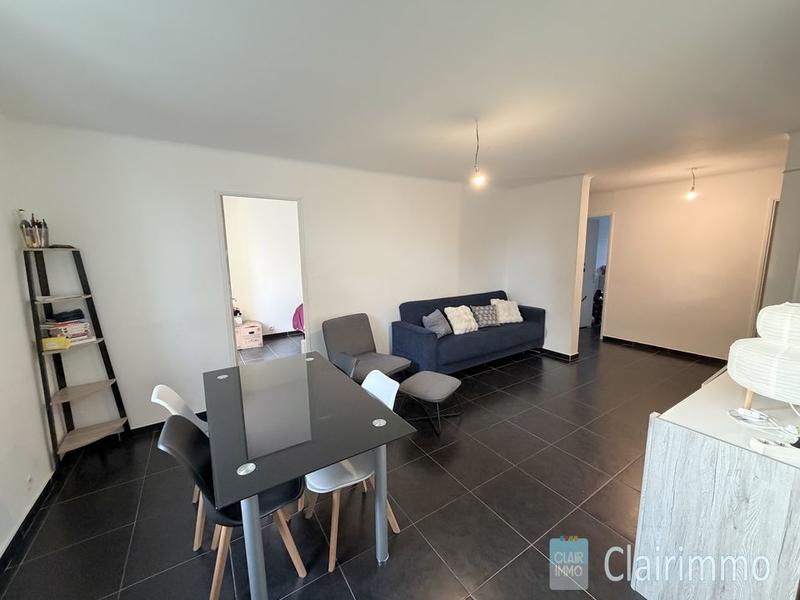 Appartement - 82 m² - 5 pièces