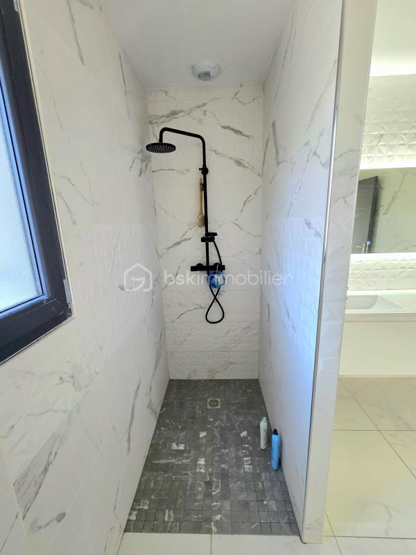 Villa - 92 m² - 4 pièces