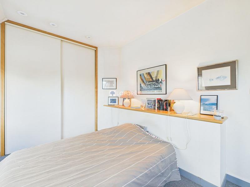 Maison - 256 m² - 6 pièces