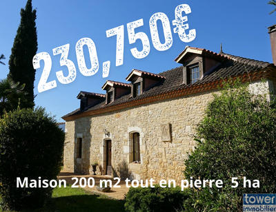 Propriété - 200 m² - 6 pièces