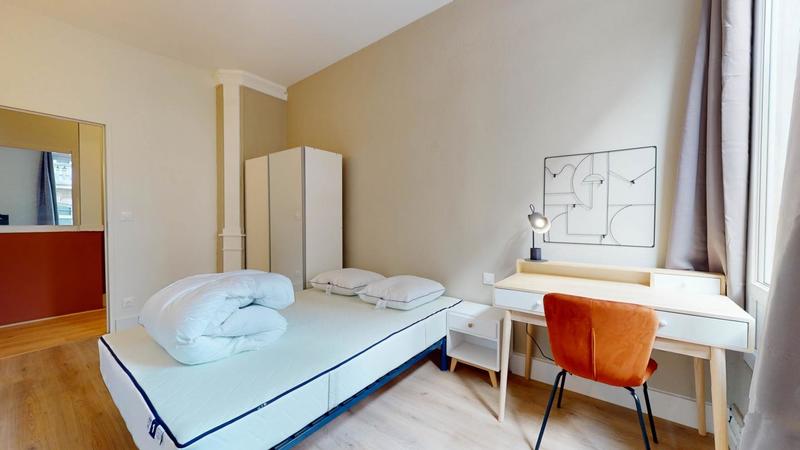 Appartement - 127 m² - 7 pièces