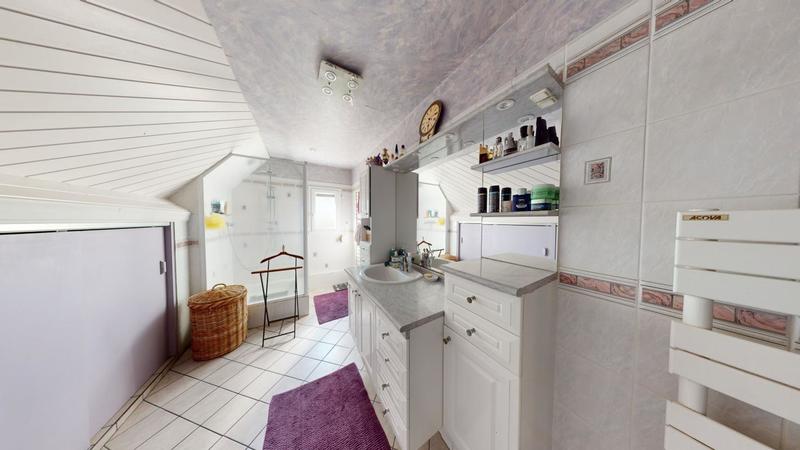 Maison - 158 m² - 5 pièces