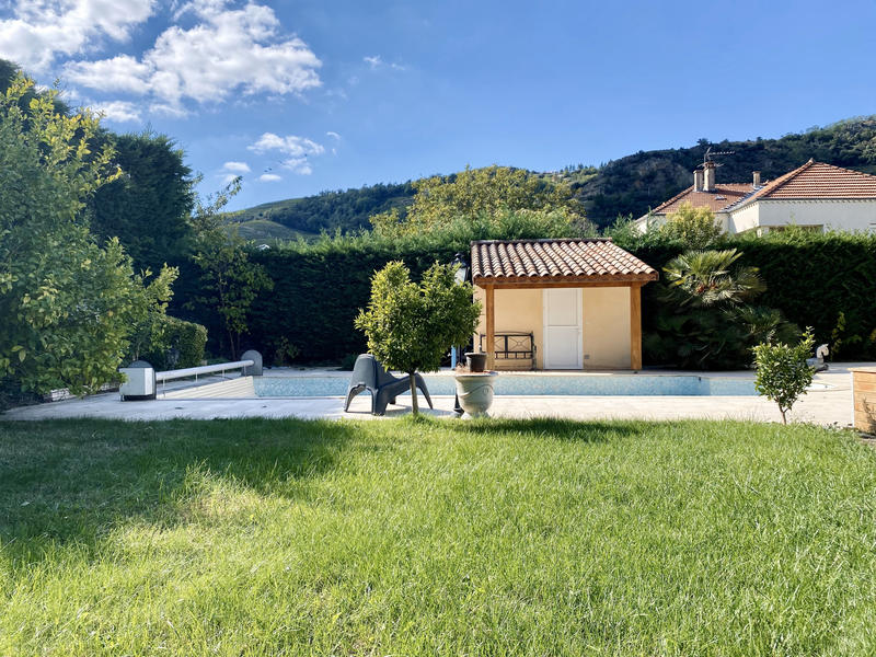 Maison - 182 m² - 6 pièces