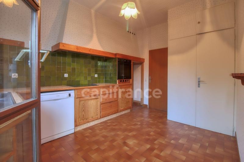 Maison - 151 m² - 7 pièces