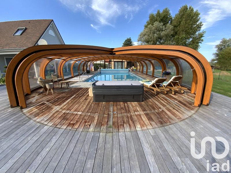 Maison - 362 m² - 9 pièces