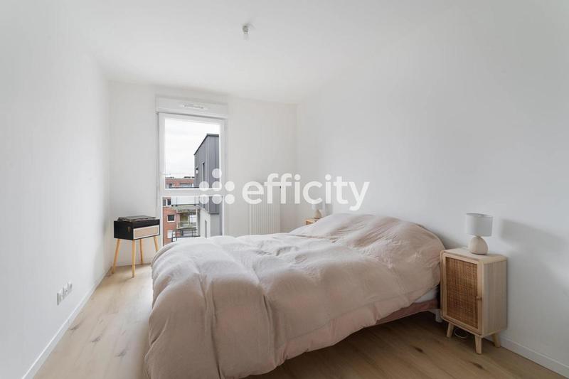 Appartement - 92 m² - 4 pièces