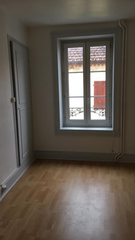 Appartement - 85 m² - 3 pièces