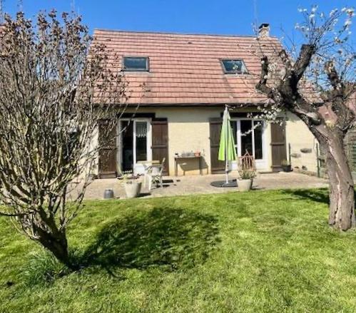 Maison - 90 m² - 6 pièces