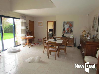 Propriété - 228 m² - 7 pièces