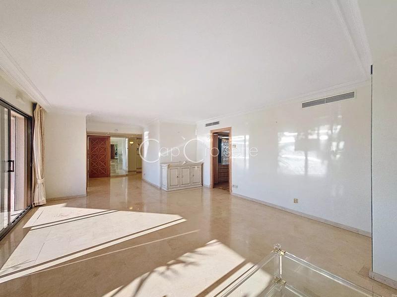 Appartement - 115 m² - 3 pièces