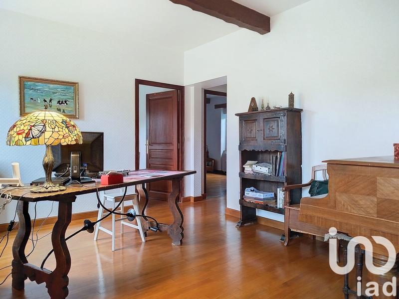 Maison - 310 m² - 10 pièces