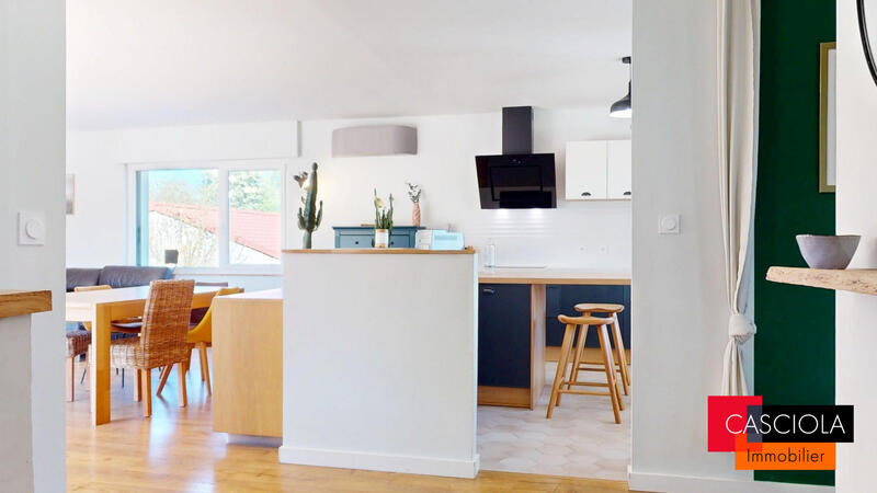 Maison - 154 m² - 7 pièces