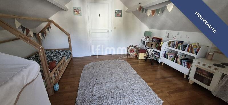 Maison - 85 m² - 5 pièces