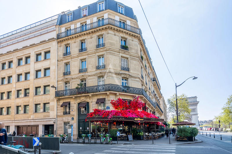 Appartement - 150 m² - 6 pièces