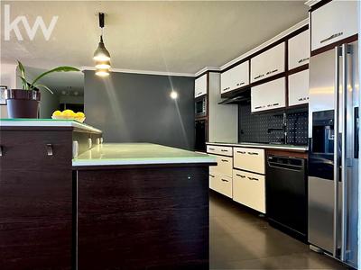 Duplex - 188 m² - 5 pièces