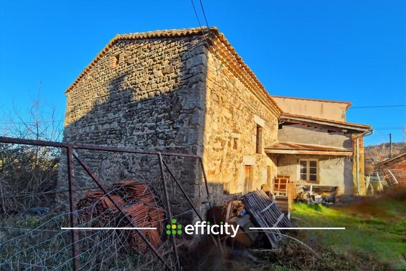 Maison - 300 m² - 3 pièces