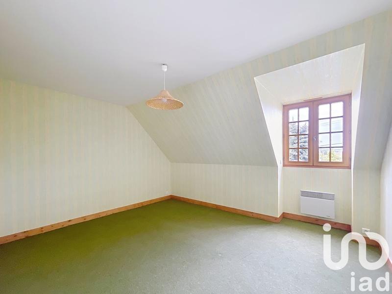 Maison - 239 m² - 10 pièces