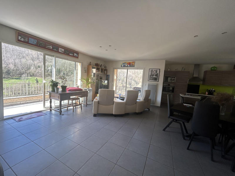 Villa - 121 m² - 5 pièces