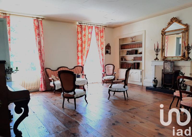 Château - 480 m² - 16 pièces