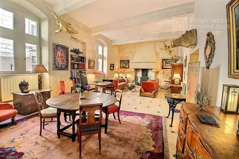 Appartement - 181 m² - 5 pièces