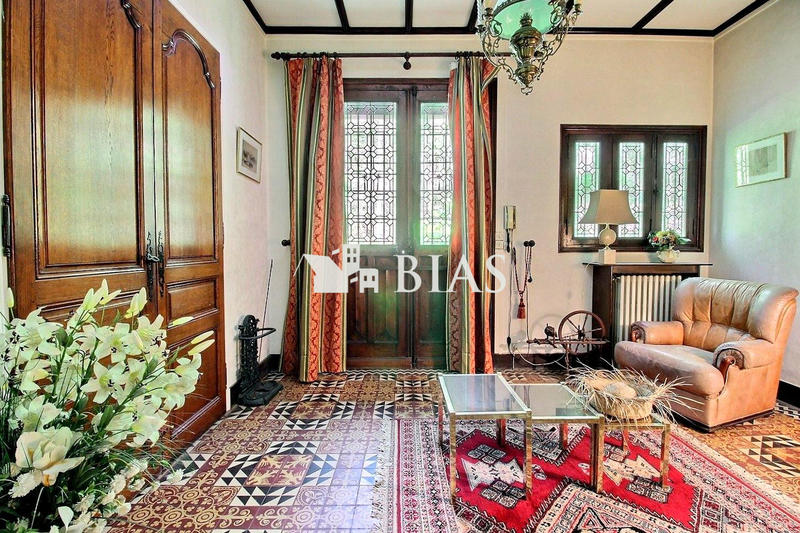 Manoir - 497 m² - 13 pièces