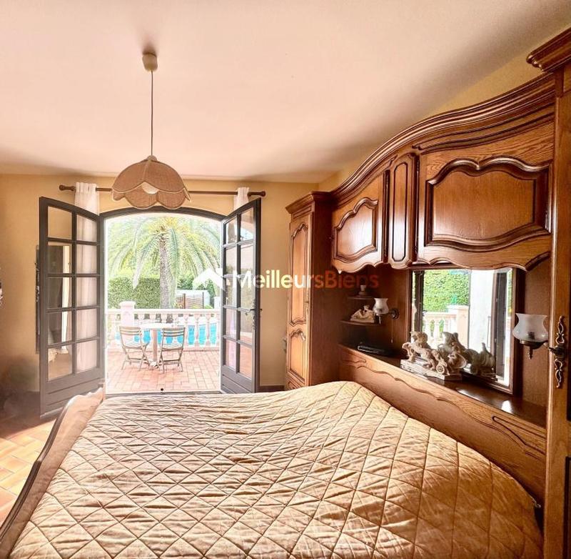 Villa - 142 m² - 6 pièces