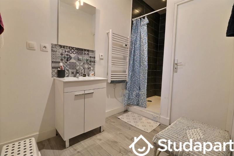 Chambre - 23 m² - 1 pièce