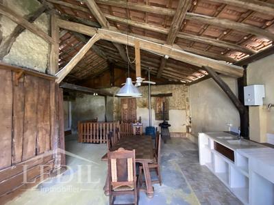 Maison de village - 88 m² - 4 pièces