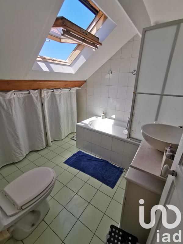 Maison - 95 m² - 4 pièces