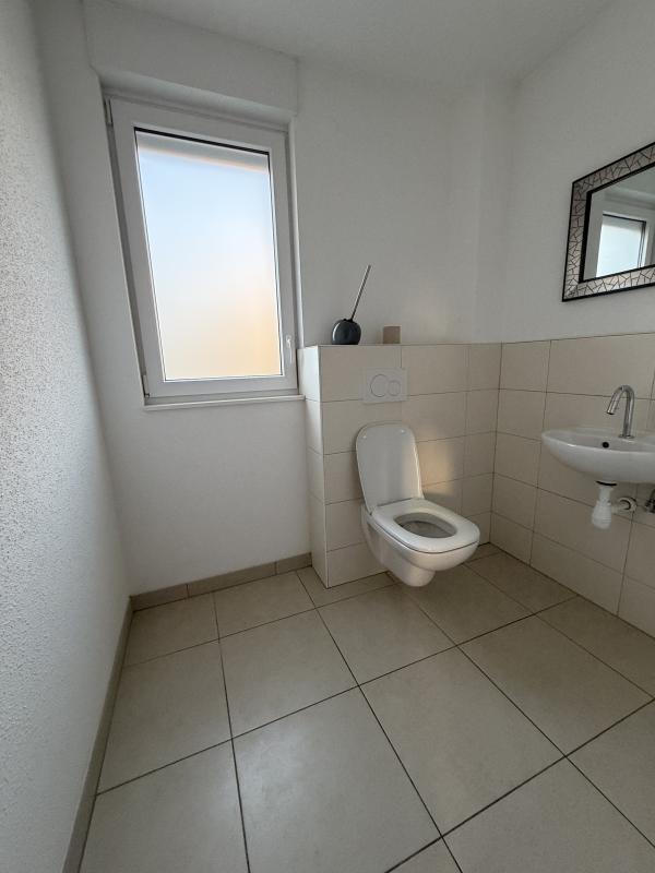 Maison - 102 m² - 4 pièces