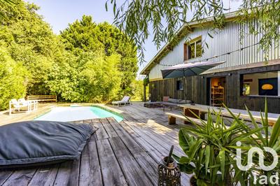 Maison - 169 m² - 6 pièces