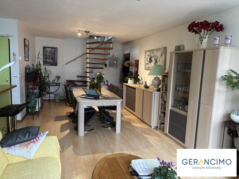 Appartement - 97 m² - 4 pièces